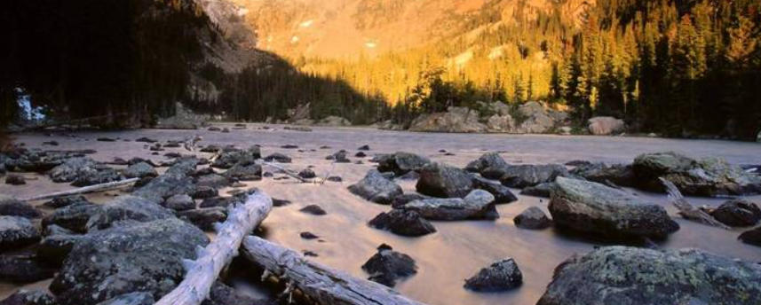 四叶城化妆品专卖店轮播图2